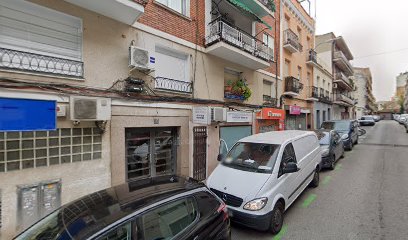 oficina mensajería Boomerang Transporte Urgente SL