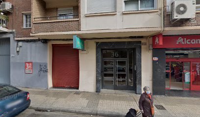 oficina mensajería Alfonso Mariano Rodríguez Alba