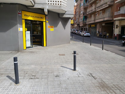 oficina mensajería DHL Express Service Point (AGENCIA HOSPITALET WESTERN UNION)