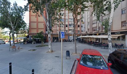 oficina mensajería DHL Express Service Point (ESTANCO 8 CORNELLA)