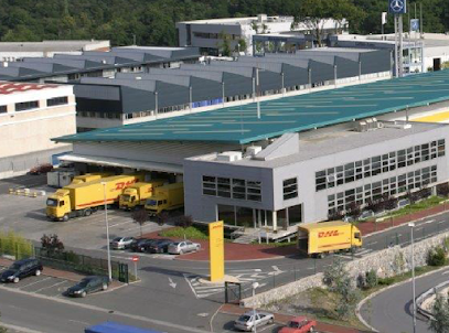 oficina mensajería DHL eCommerce