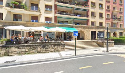 oficina mensajería DHL Express Service Point (EUSKADIMOVILES HONDARRIBIA)